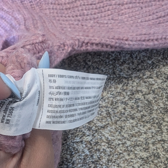 NEW Abercrombie & Fitch Super Soft Chunky Knit Pullover Sweater - Picture 10 of 11